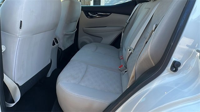 Used 2018 Nissan Rogue Sport SV image 21