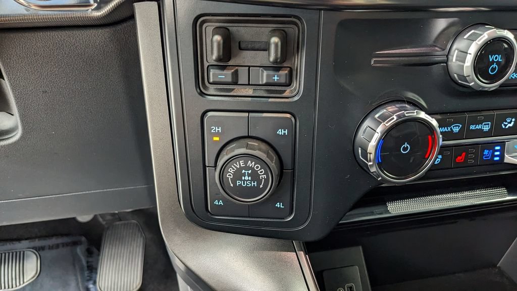 Certified 2025 Ford F150 Lariat w/ Bed Utility Package AWD/4WD image 30