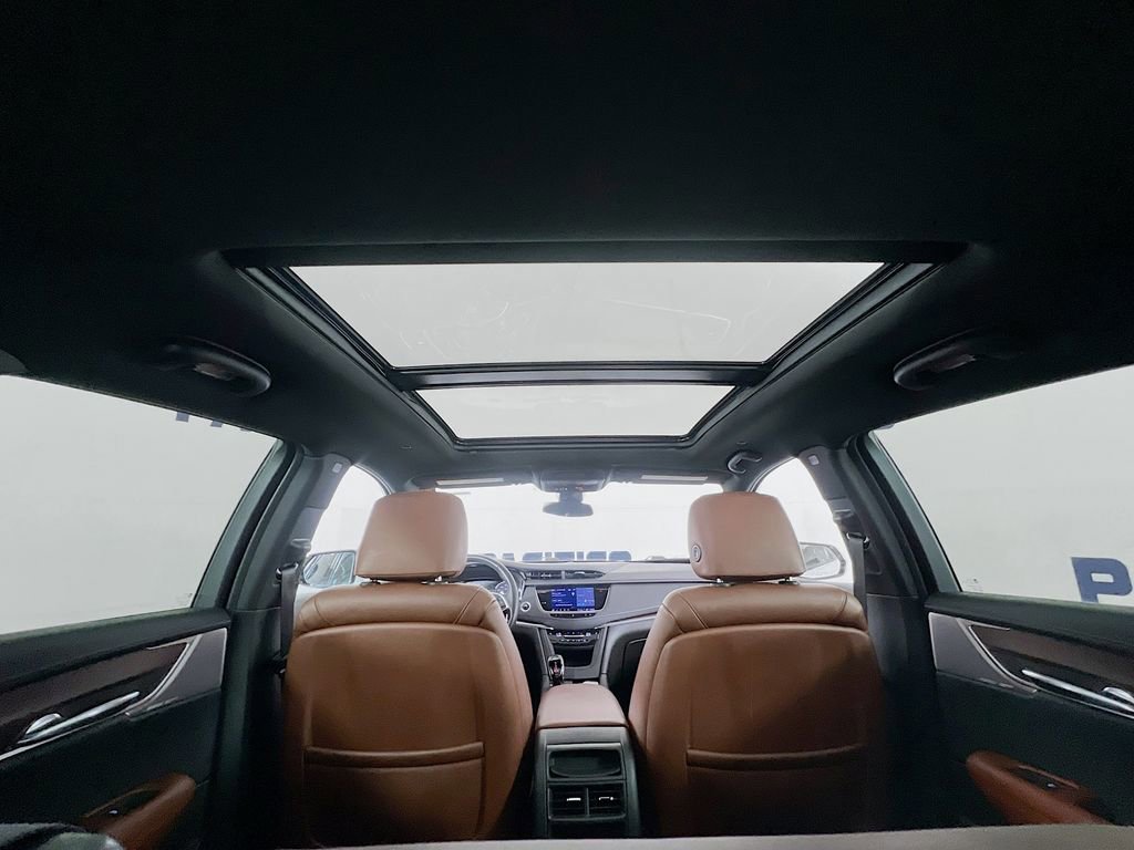 Used 2021 Cadillac XT5 Sportv w/ LPO, Floor Liner Package AWD/4WD image 41