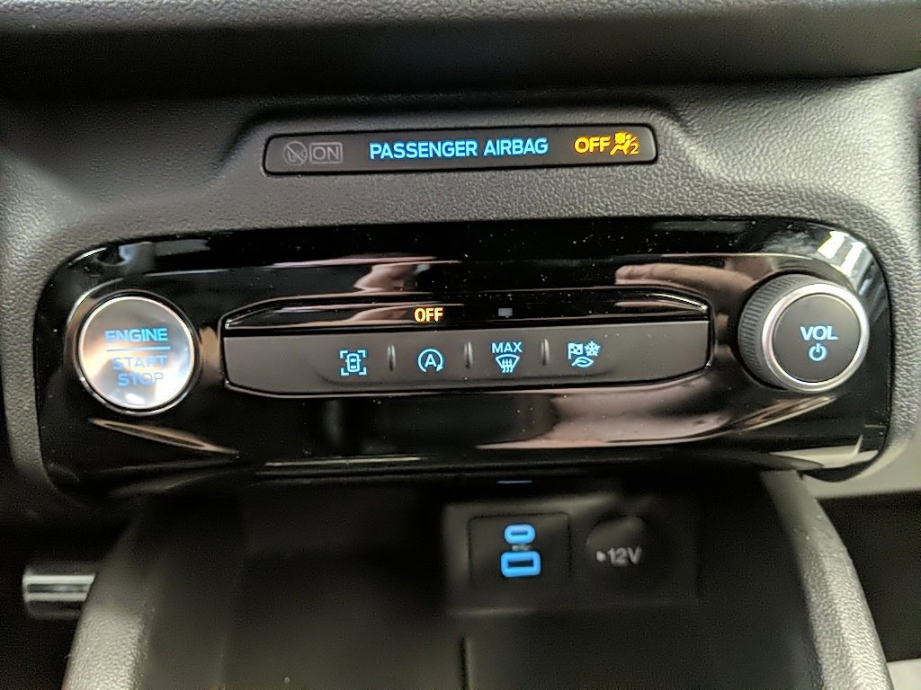 Certified 2023 Ford Escape ST-Line w/ Tech Pack #1 image 19