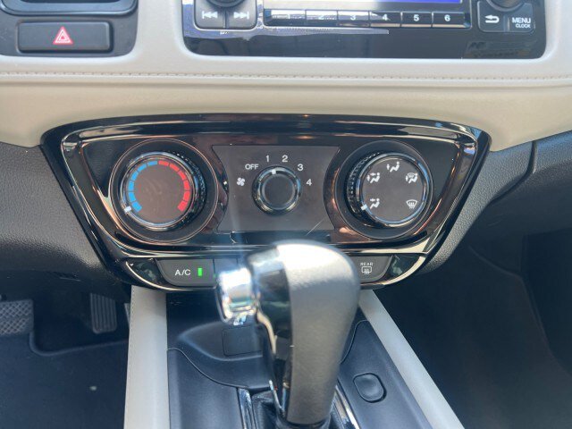 Used 2019 Honda HR-V LX image 18
