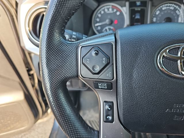 Used 2022 Toyota Tacoma SR5 w/ Technology Package RWD image 13