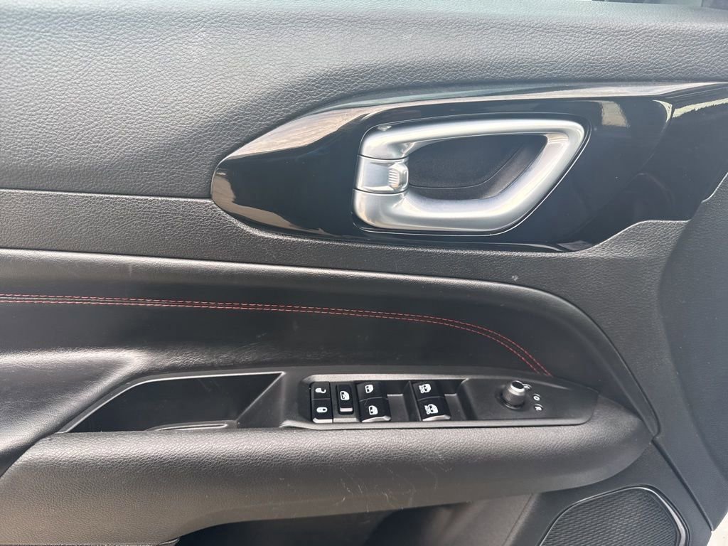 Used 2023 Jeep Compass Trailhawk w/ Trailhawk Convenience Group image 23