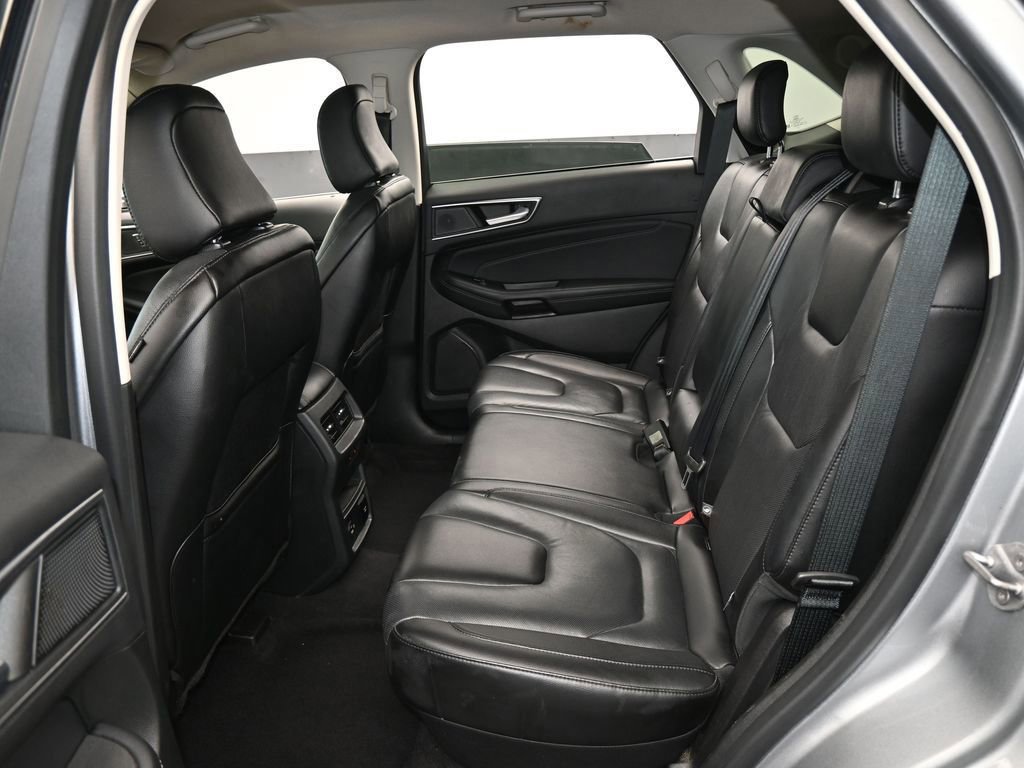 Certified 2022 Ford Edge Titanium w/ Equipment Group 301A image 51