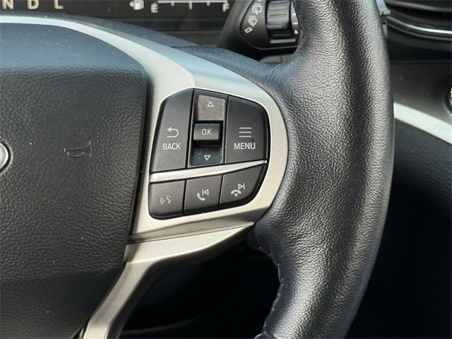Certified 2021 Ford Explorer XLT w/ Equipment Group 202A image 15