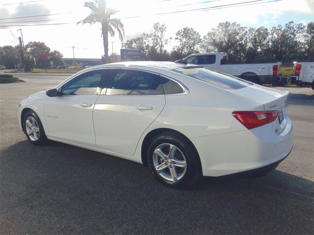 Used 2024 Chevrolet Malibu LS image 3