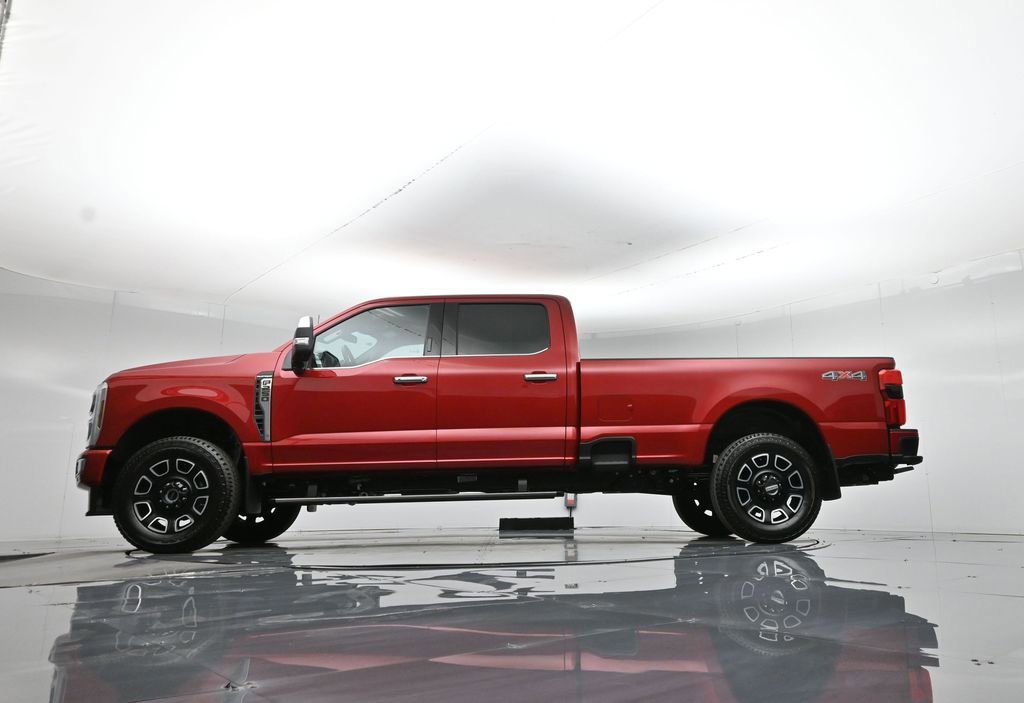 Certified 2024 Ford F250 Platinum image 25