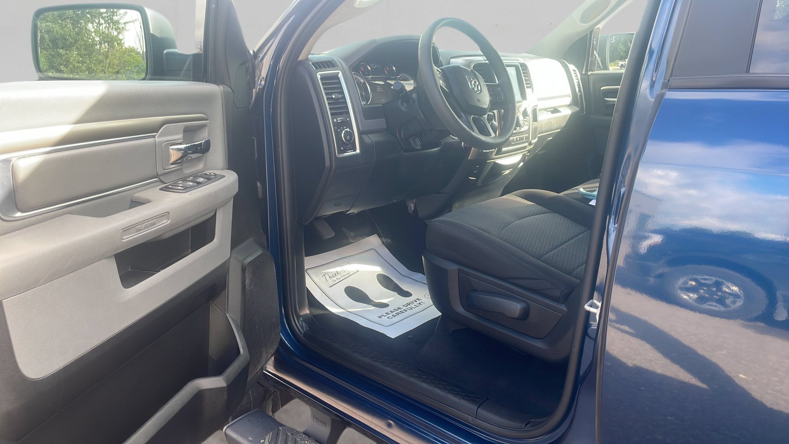 Used 2020 RAM 1500 Warlock w/ Electronics Group AWD/4WD image 11