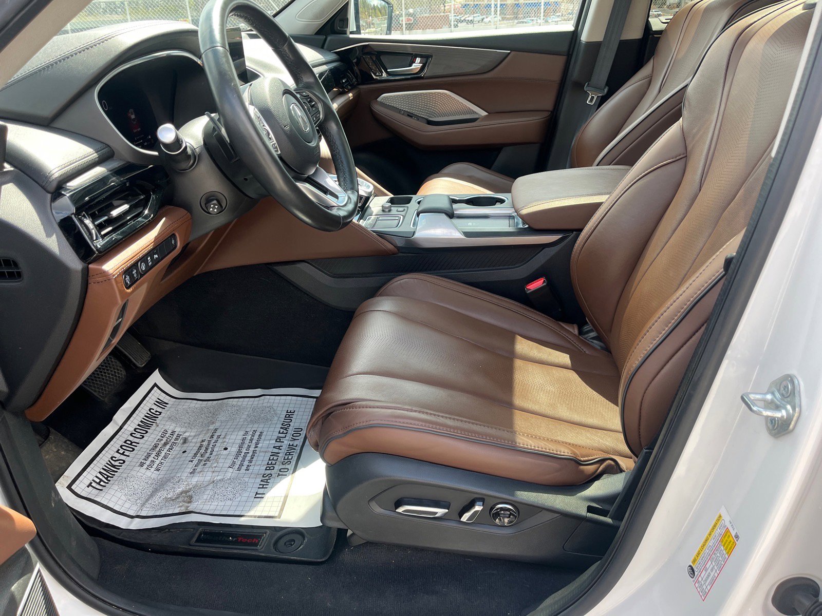 Used 2024 Acura MDX SH-AWD w/ Advance Package image 19