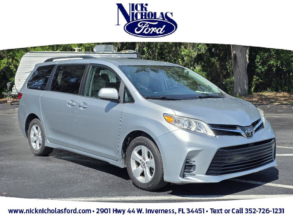 Used 2020 Toyota Sienna LE FWD image 1