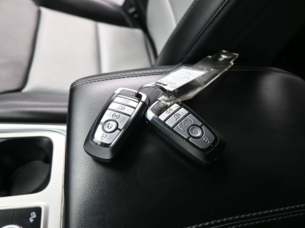 Certified 2023 Ford Explorer XLT w/ Equipment Group 202A image 19