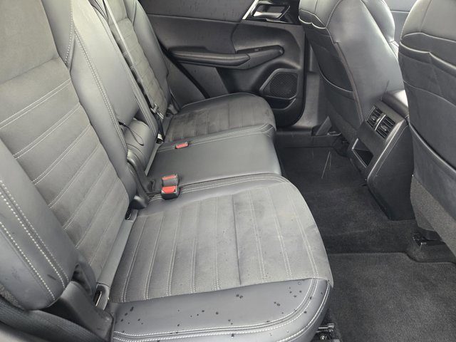 Used 2024 Mitsubishi Outlander SE FWD image 28