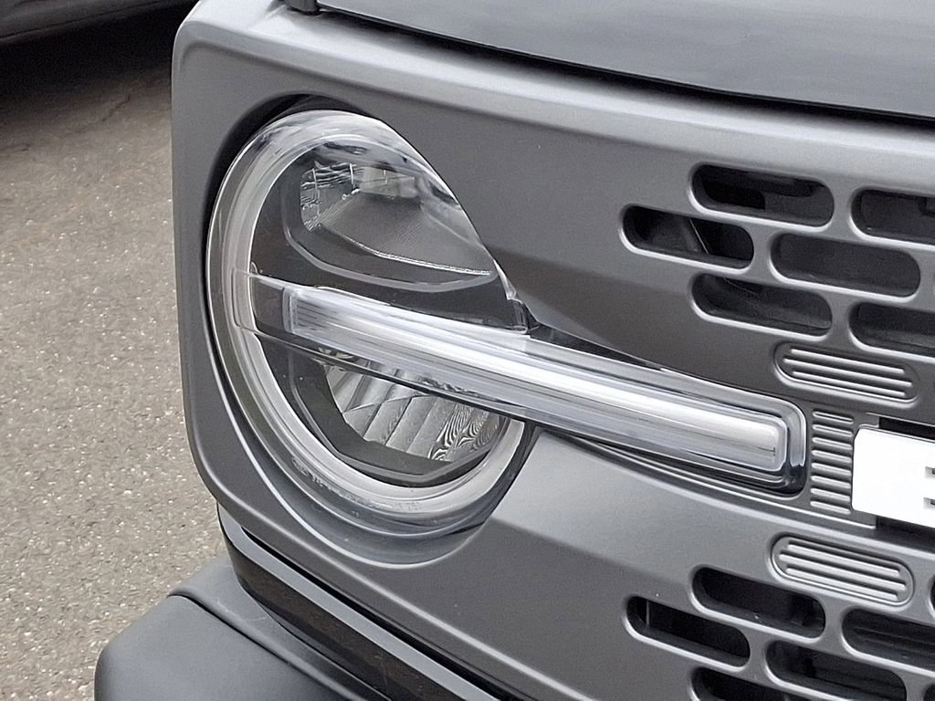 Certified 2025 Ford Bronco Badlands AWD/4WD image 9