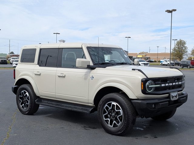 Certified 2025 Ford Bronco Outer Banks image 6
