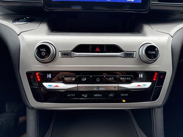 Certified 2021 Ford Explorer XLT image 23