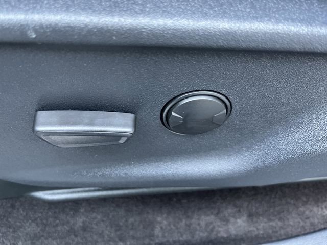 Certified 2022 Ford F150 XLT w/ Equipment Group 301A Mid image 25