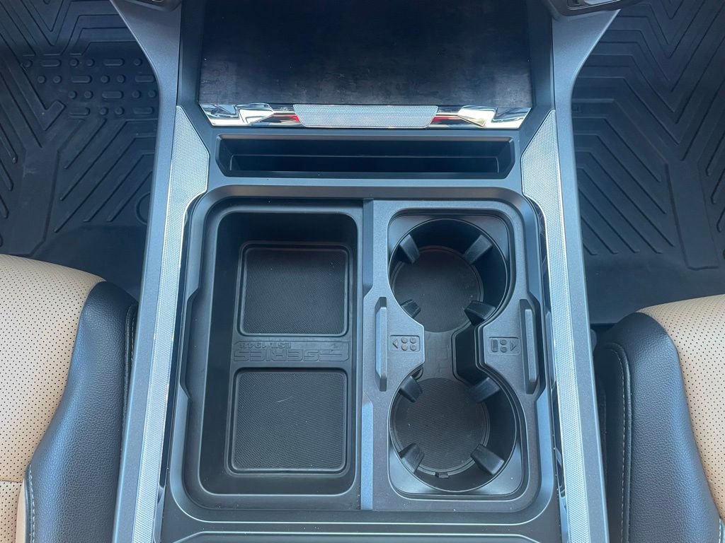 Certified 2024 Ford F250 Lariat w/ Chrome Package image 16