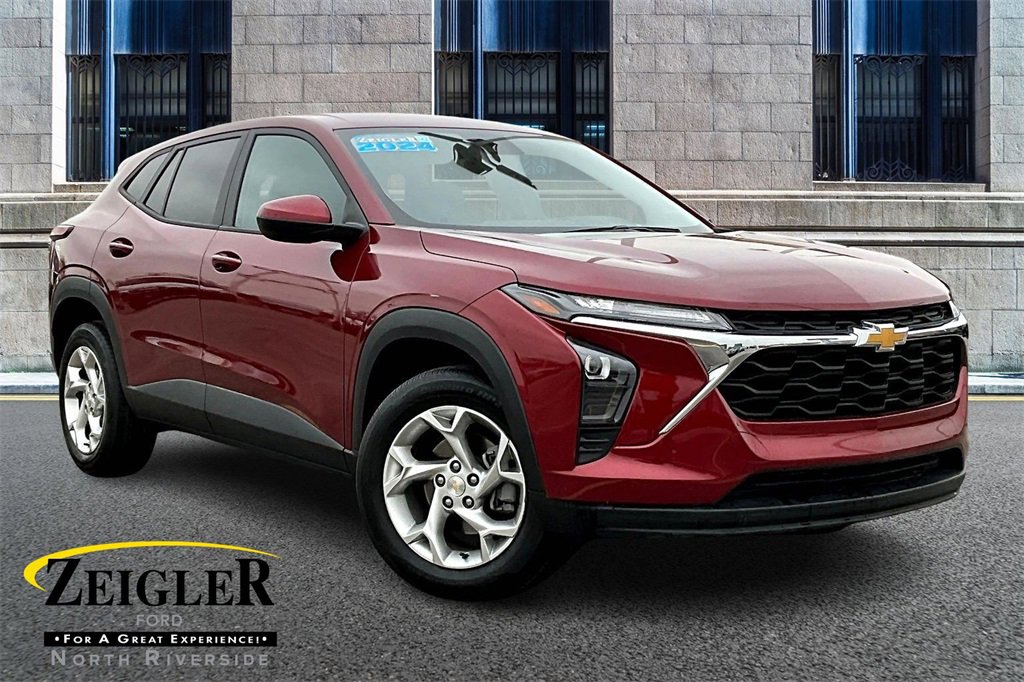 Used 2024 Chevrolet Trax LS w/ LS Convenience Package