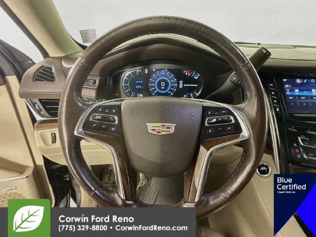 Used 2017 Cadillac Escalade ESV Premium Luxury AWD/4WD image 15