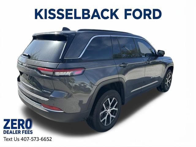 Used 2025 Jeep Grand Cherokee Limited RWD image 4