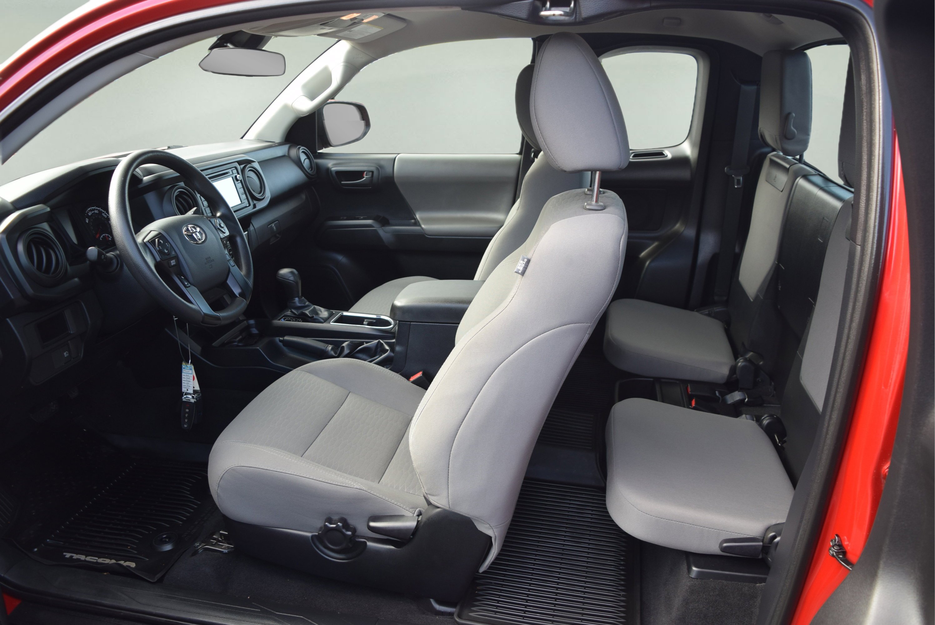 Used 2018 Toyota Tacoma SR w/ SR Convenience Package AWD/4WD image 8