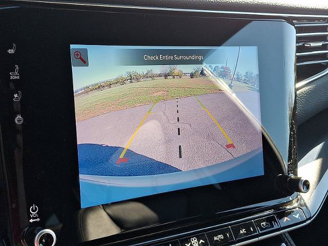 Used 2023 Jeep Wagoneer 4WD image 18