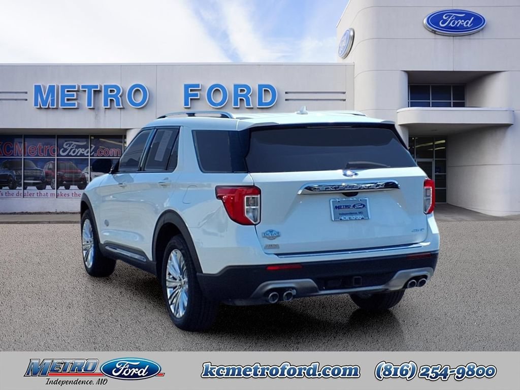 Certified 2023 Ford Explorer King Ranch w/ Technology Package AWD/4WD image 5