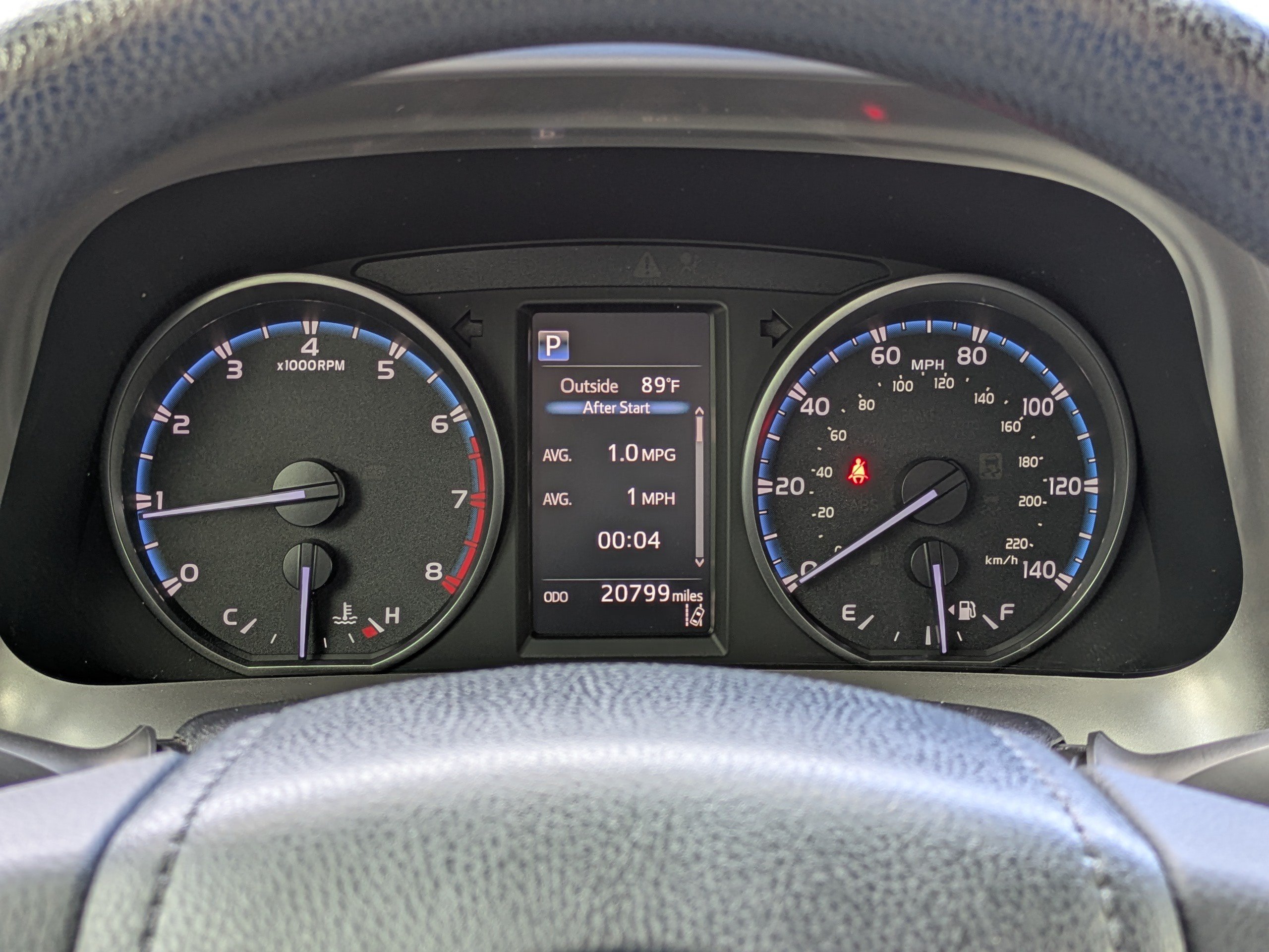 Used 2018 Toyota RAV4 LE w/ All Weather Liner Package FWD image 26