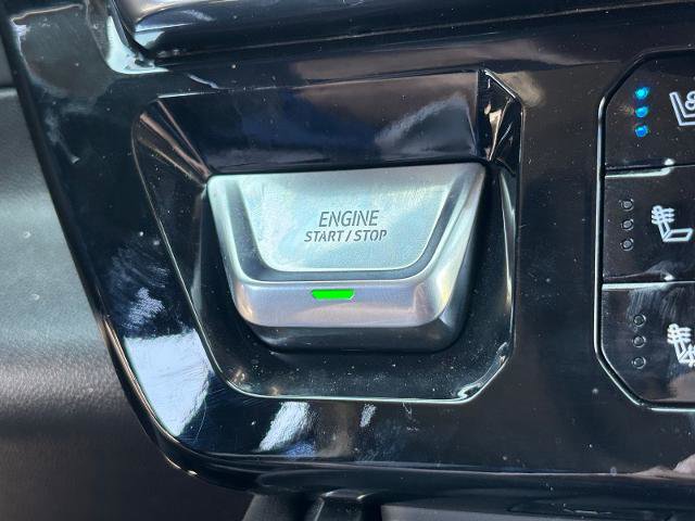 Used 2023 GMC Sierra 1500 Denali w/ Denali Reserve Package image 23