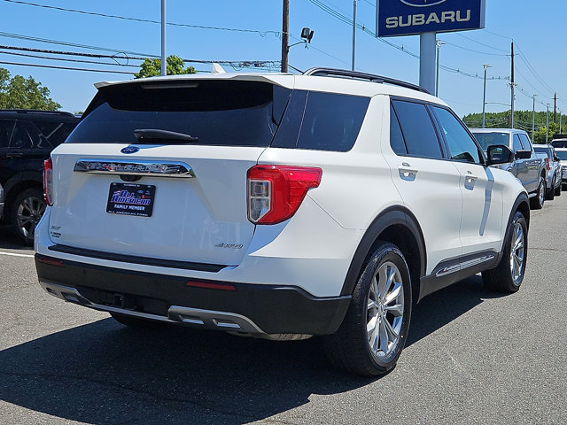 Certified 2023 Ford Explorer XLT w/ Equipment Group 202A AWD/4WD image 10