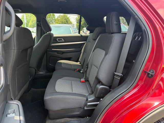 Certified 2018 Ford Explorer XLT w/ Equipment Group 201A FWD image 7