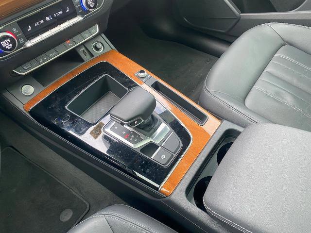 Used 2023 Audi Q5 2.0T Premium w/ Convenience Package image 24