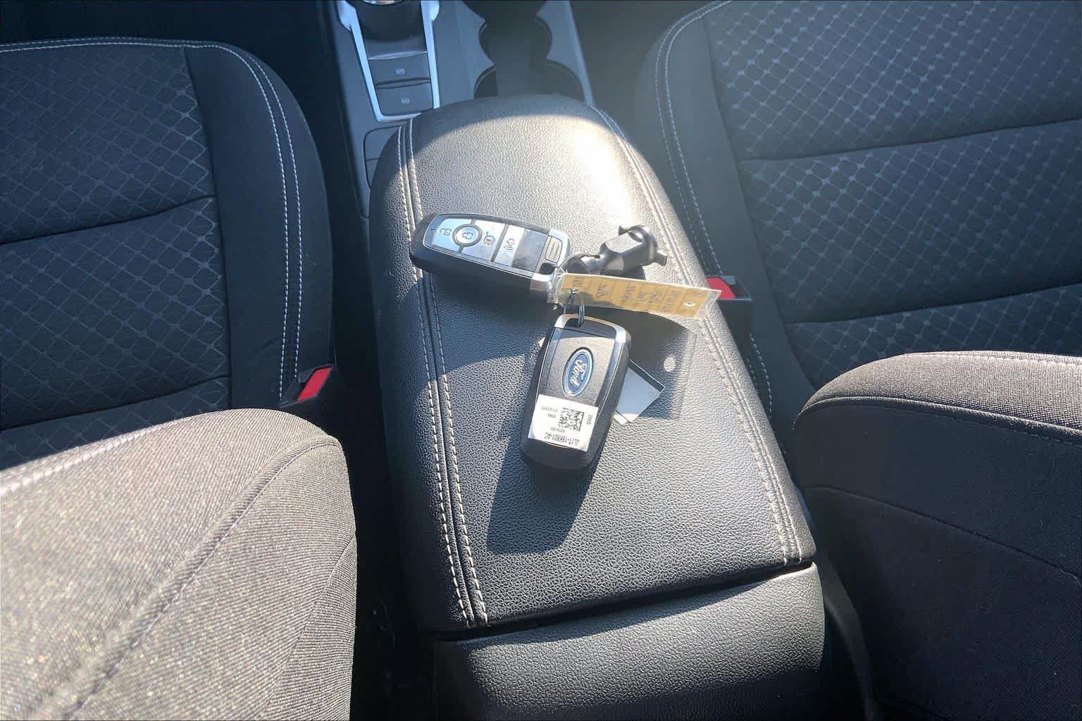 Certified 2024 Ford Escape Active FWD image 15