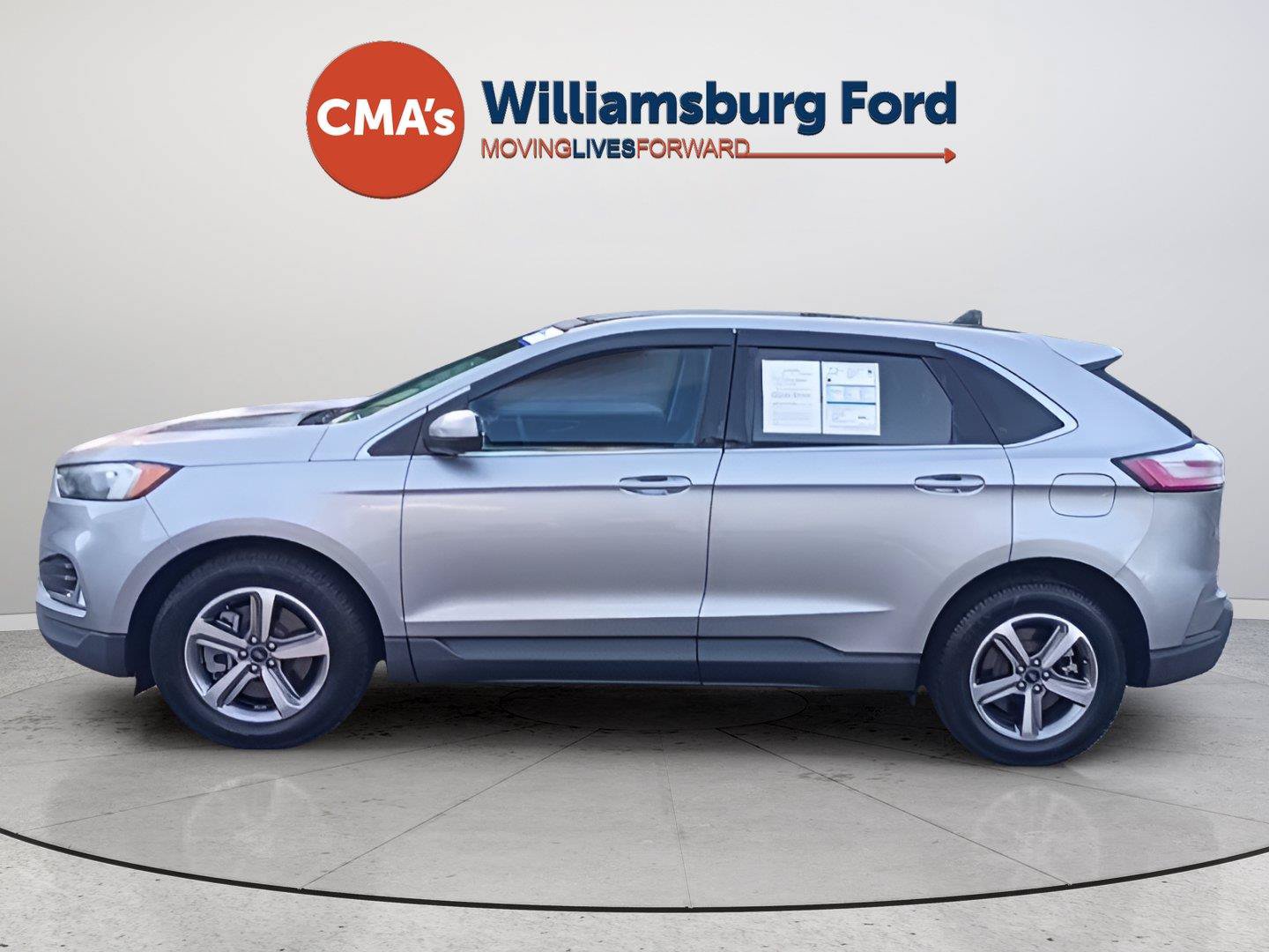 Certified 2022 Ford Edge SEL w/ Convenience Package AWD/4WD image 2