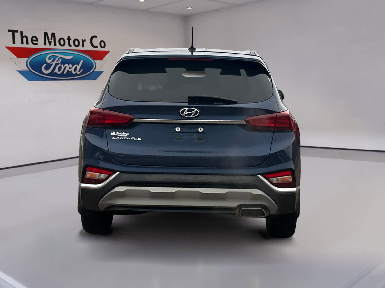 Used 2020 Hyundai Santa Fe SE image 4