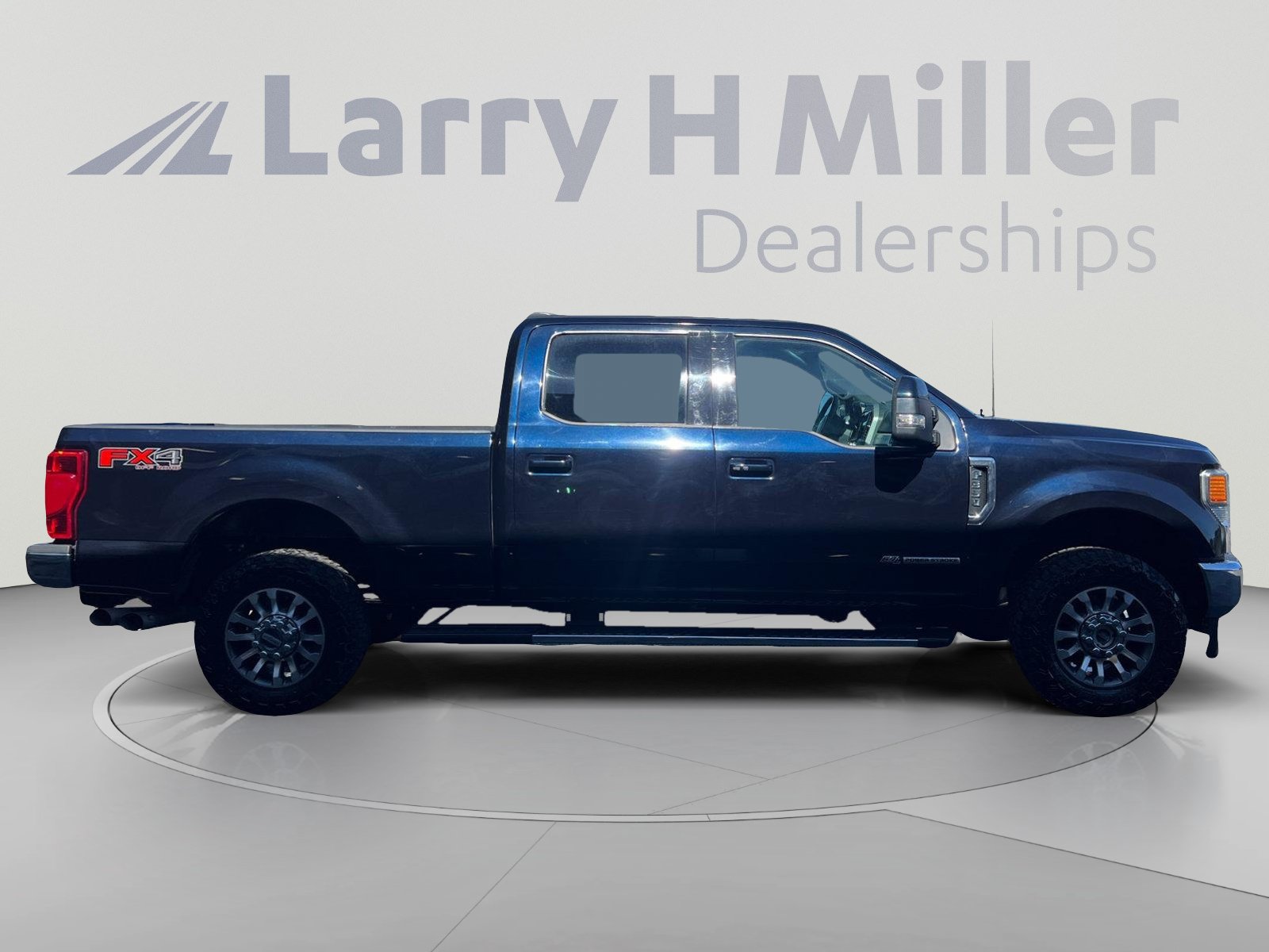Certified 2022 Ford F350 Lariat w/ Lariat Ultimate Package AWD/4WD image 6