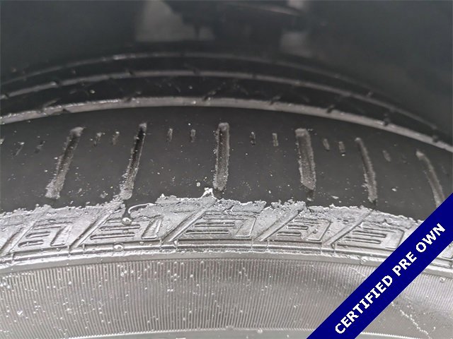 Certified 2022 Ford Edge ST w/ Equipment Group 401A image 11