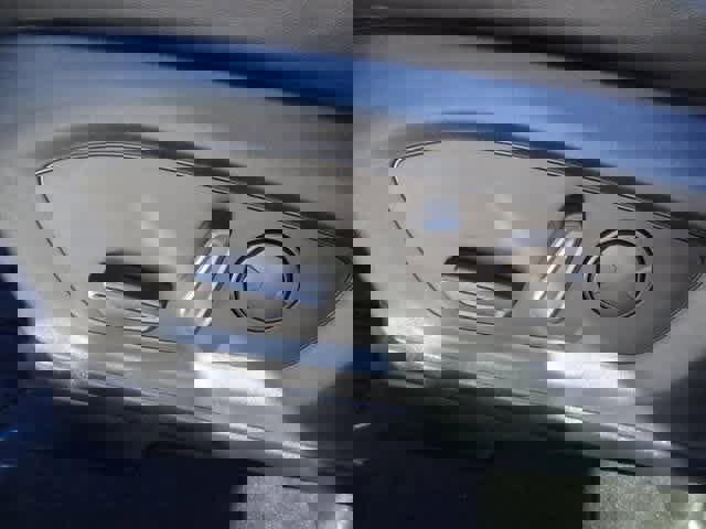 Certified 2022 Ford Explorer XLT w/ Equipment Group 202A image 20