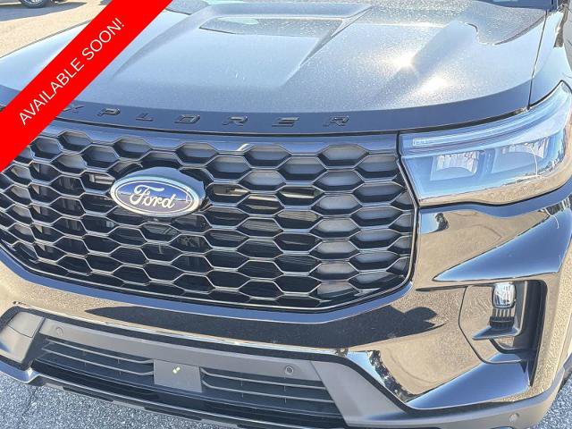 Certified 2025 Ford Explorer ST-Line AWD/4WD image 11