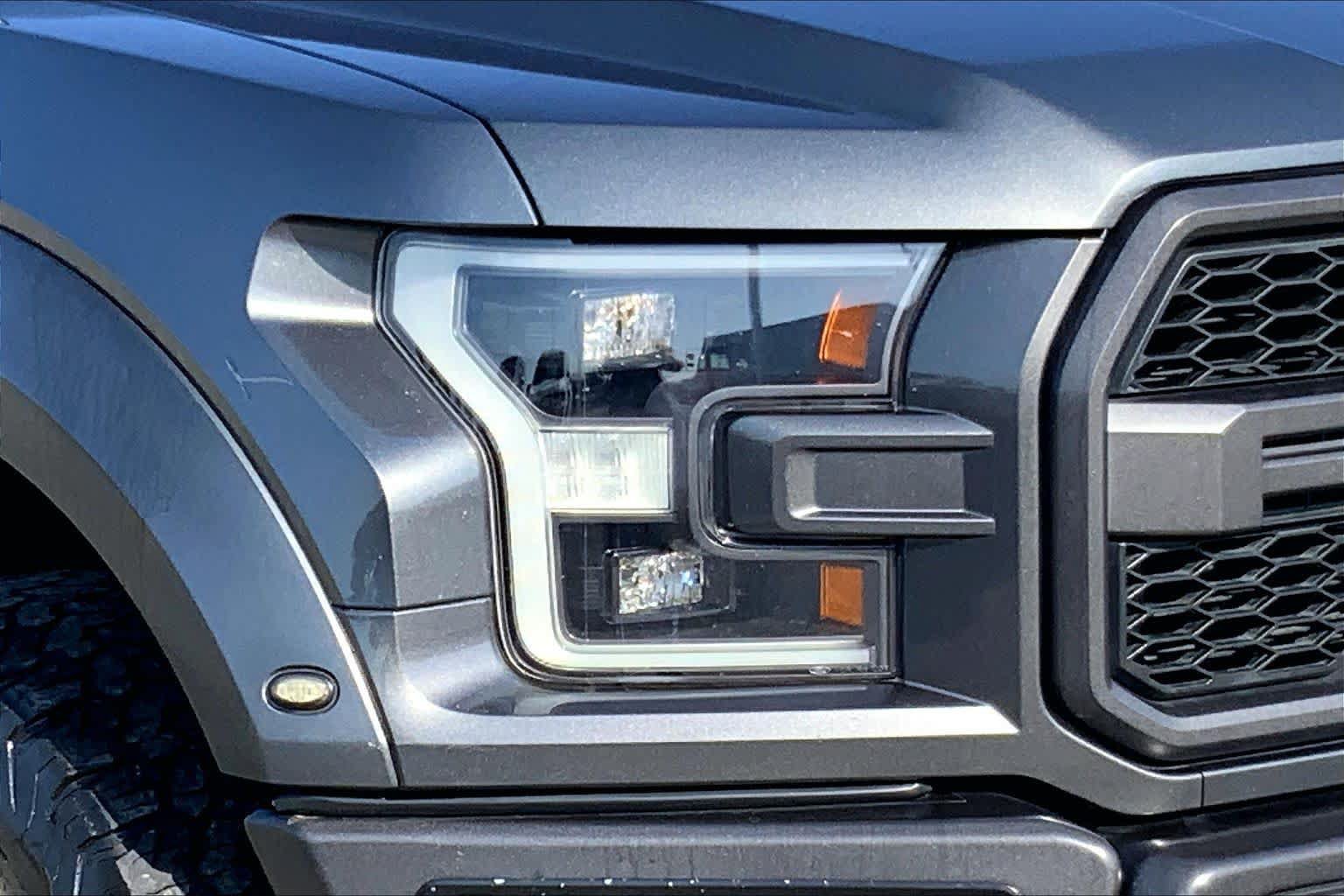 Certified 2019 Ford F150 Raptor w/ Equipment Group 802A Luxury AWD/4WD image 25
