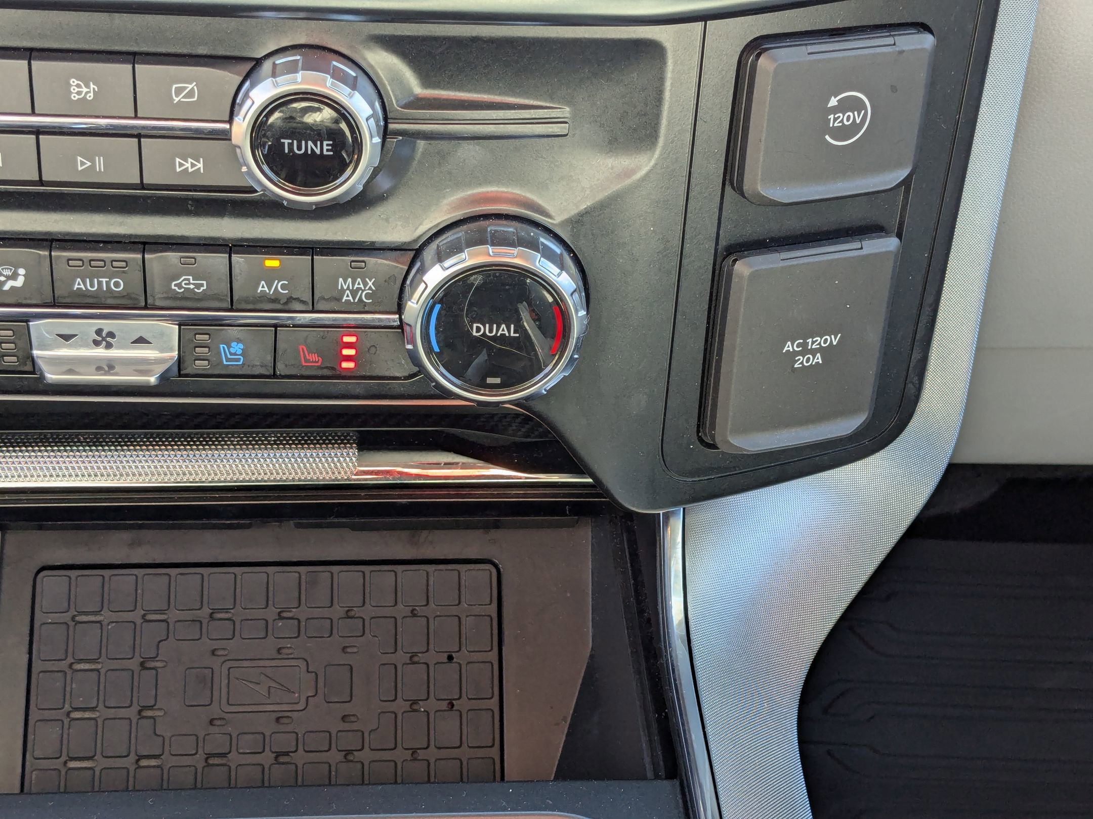 Certified 2023 Ford F150 Limited image 31