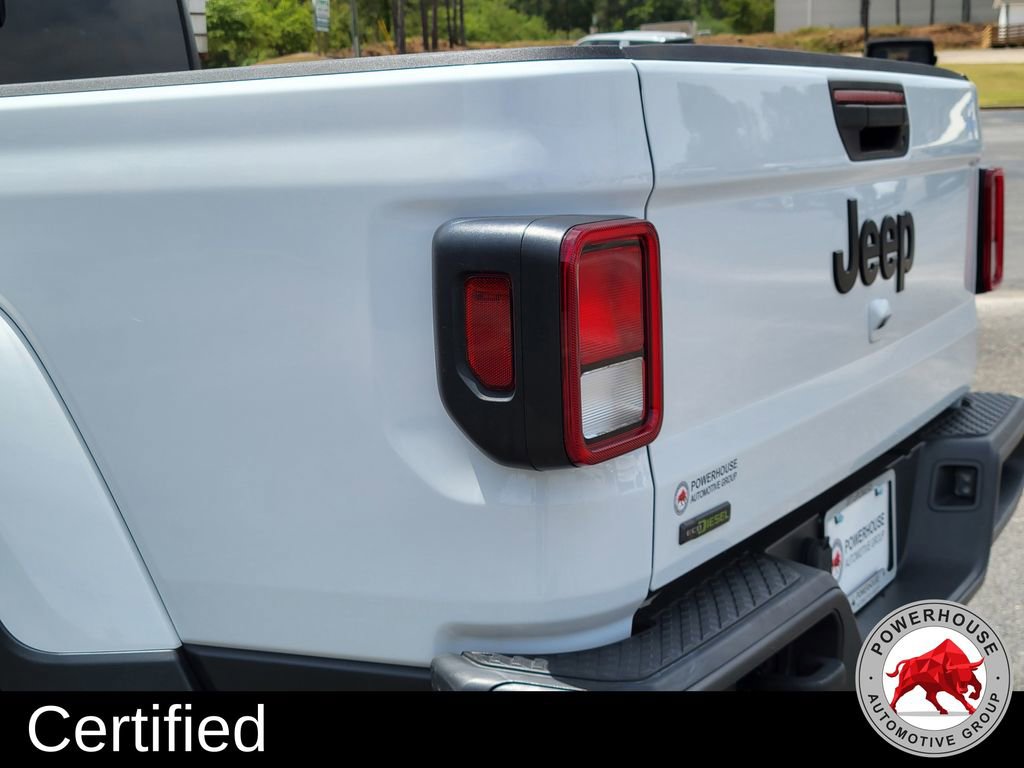 Used 2022 Jeep Gladiator Sport image 13