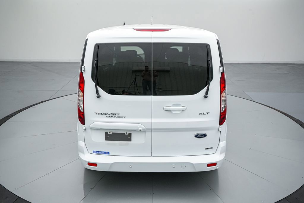 Certified 2022 Ford Transit Connect XLT image 4