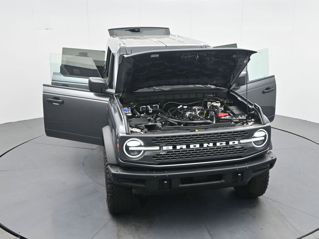 Certified 2025 Ford Bronco Badlands AWD/4WD image 40