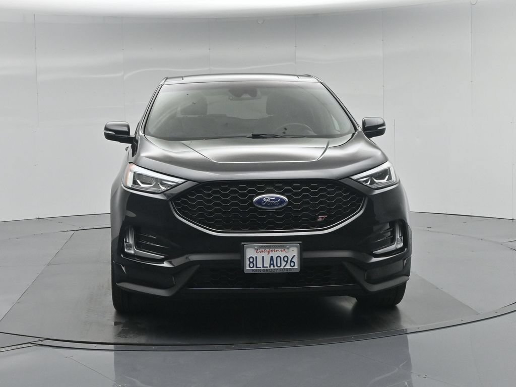 Certified 2019 Ford Edge ST w/ Equipment Group 401A AWD/4WD image 32