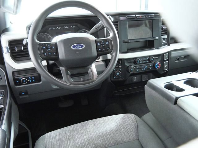 Certified 2024 Ford F250 XLT AWD/4WD image 4