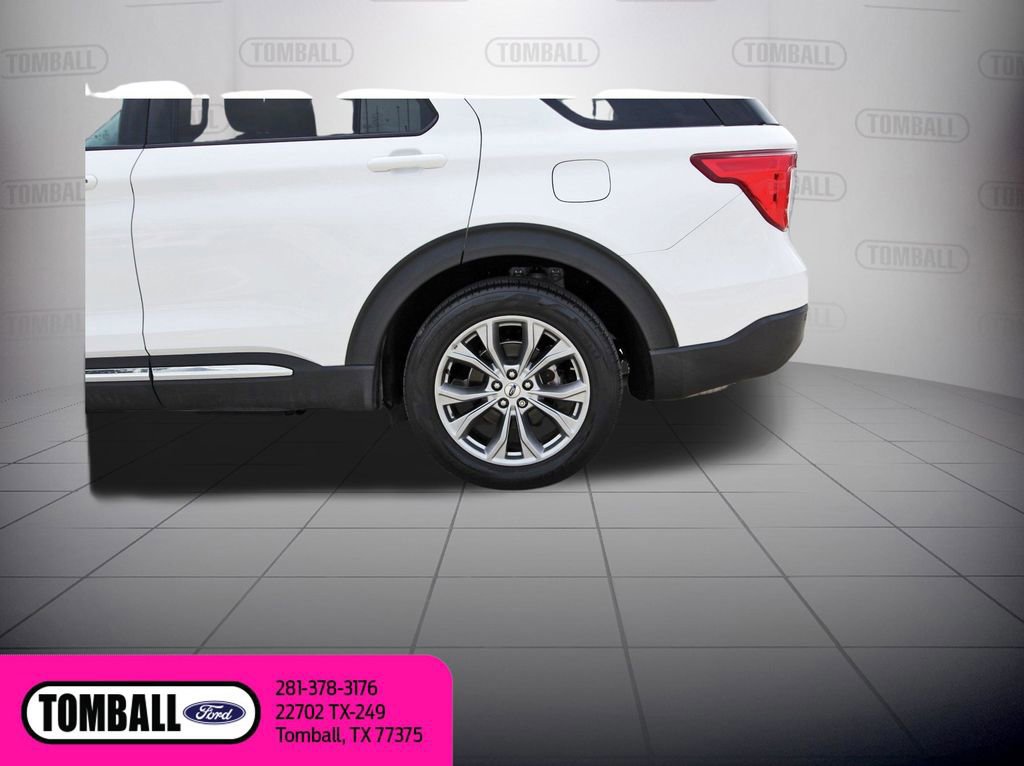 Certified 2022 Ford Explorer XLT w/ Equipment Group 202A image 31