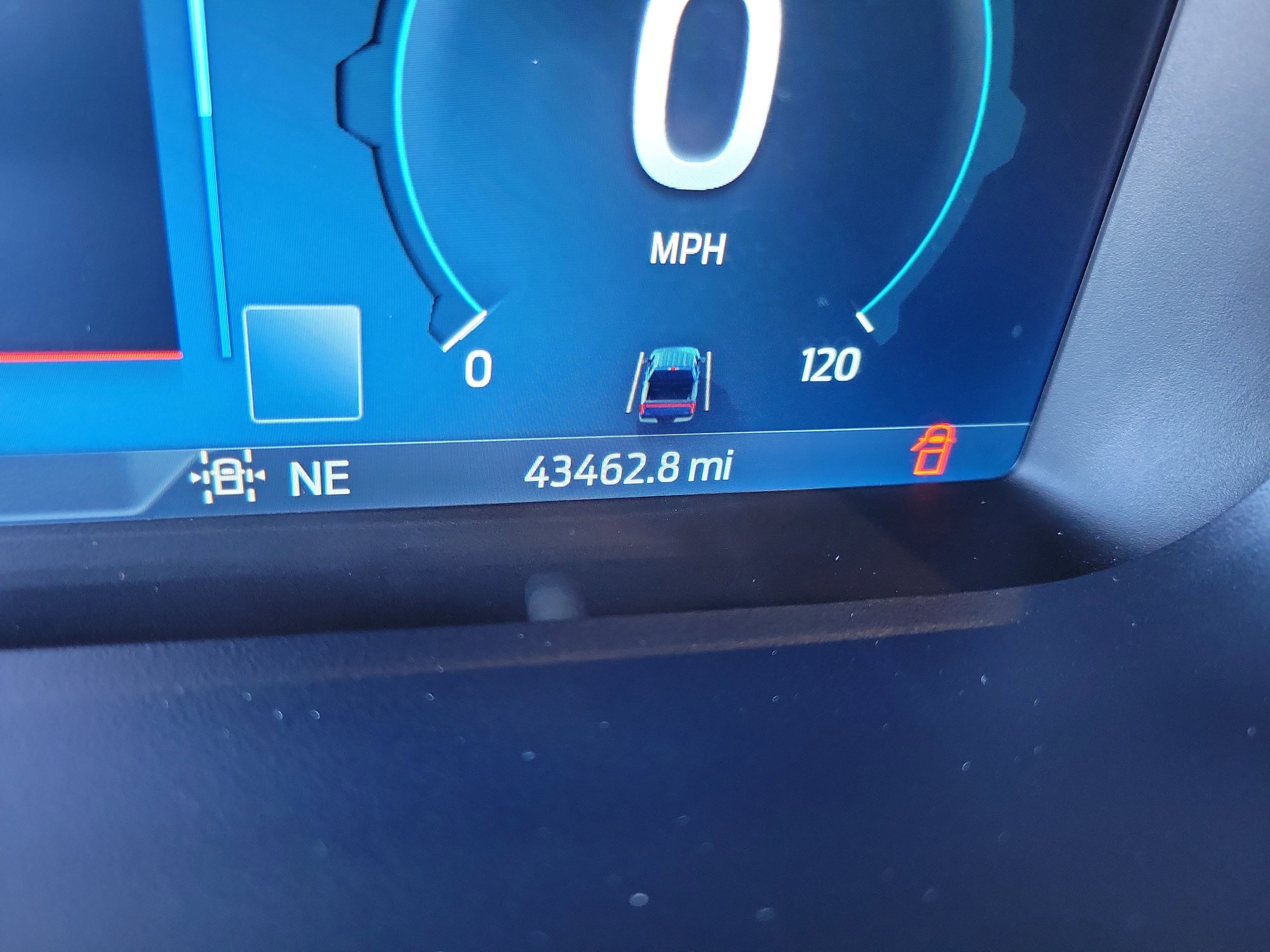 Certified 2022 Ford F150 Lightning Lariat w/ Equipment Group 511A High image 13