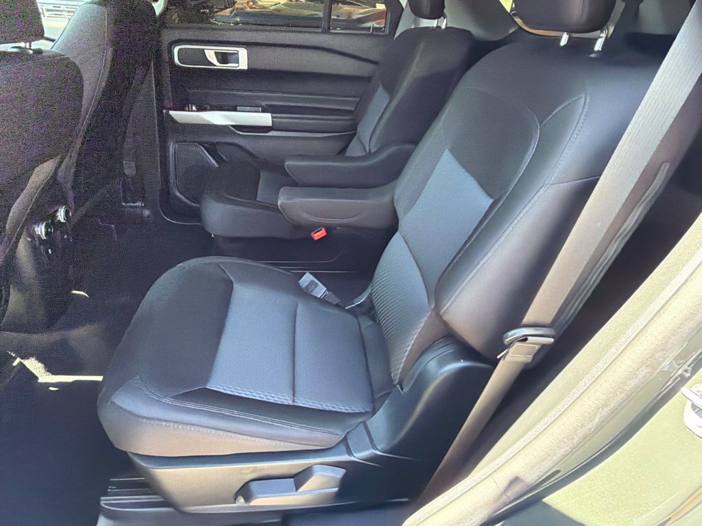 Certified 2023 Ford Explorer XLT RWD image 37