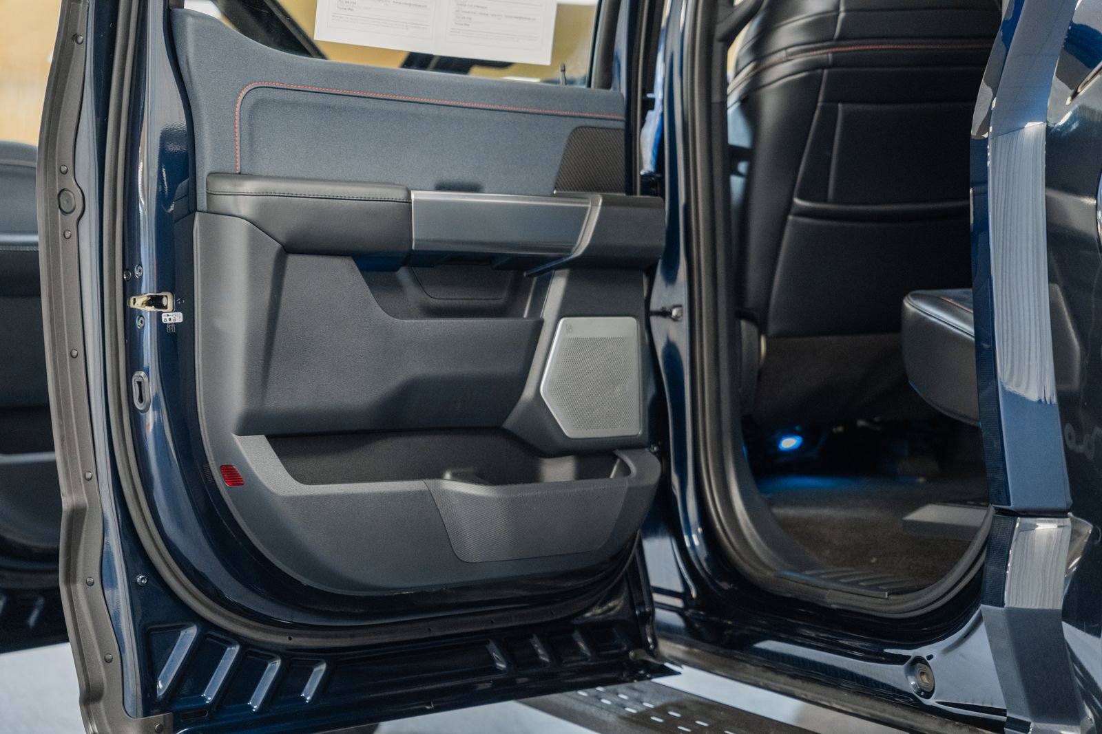 Certified 2022 Ford F150 Raptor w/ Raptor 37 Performance Package image 45